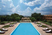 Swimming Pool at the Trident, Udaipu Swimming Pool at the Trident, Udaipu